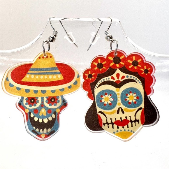 Sugar Skull Earrings - Halloween Earrings - Cinco de Mayo Earrings - Candy Skull - Picture 3 of 10